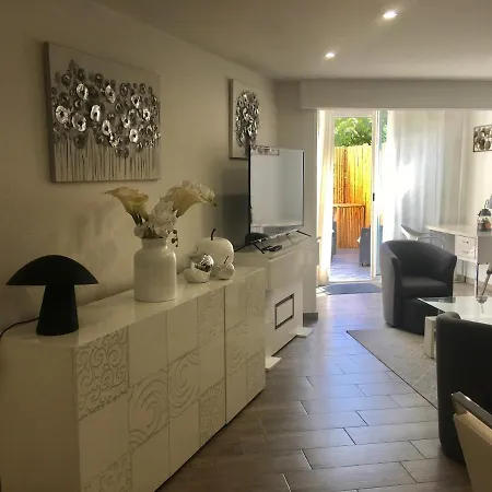 Loft Ravissant Avec Piscine * Cagnes-sur-Mer